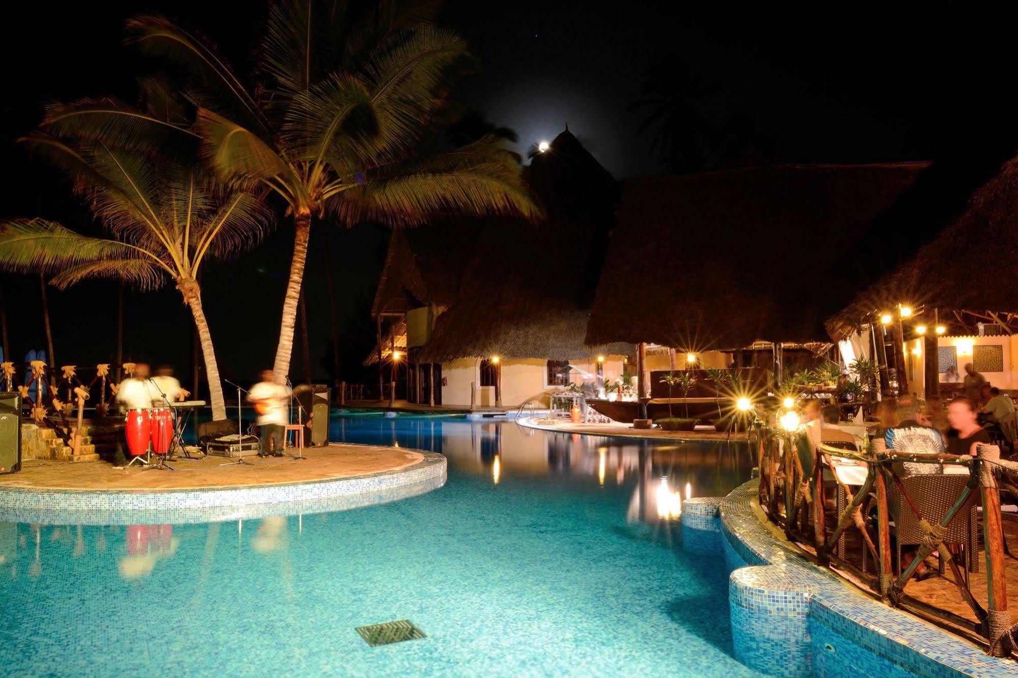 Ocean Paradise Resort & Spa Pwani Mchangani Esterno foto